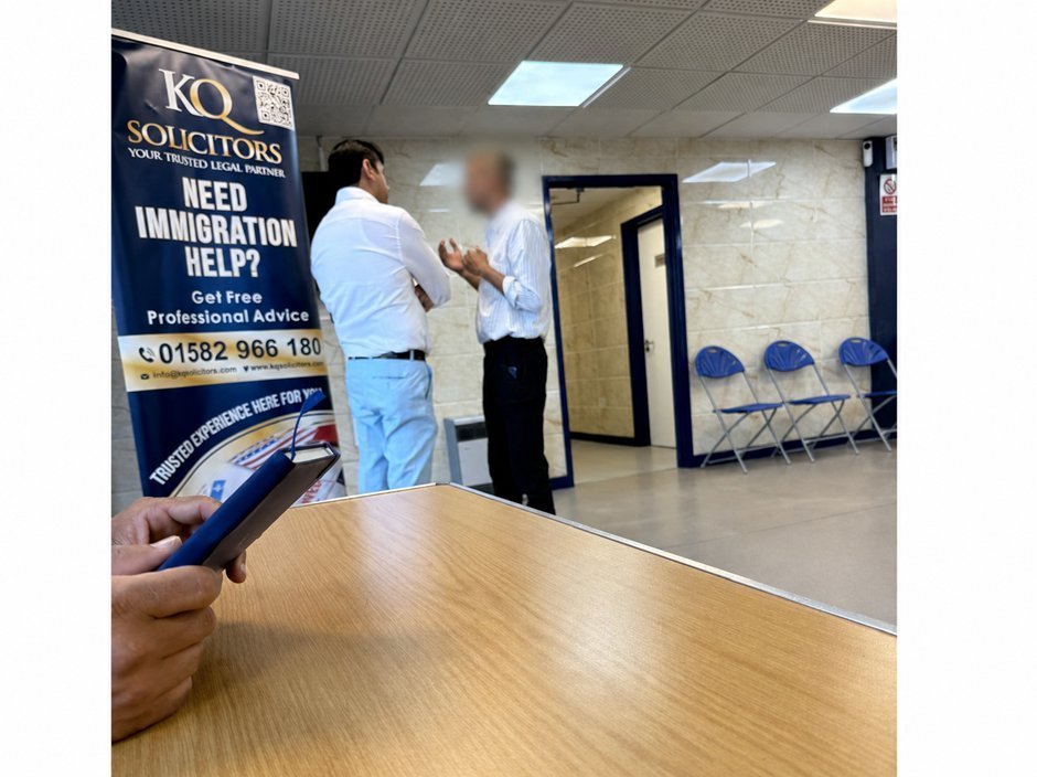 KQ Solicitors solicitor ready to provide free immigration legal advice at community clinic Luton